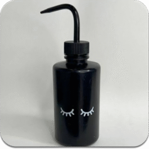 DISPENSADOR DE AGUA CON DISEÑO DE PESTAÑAS